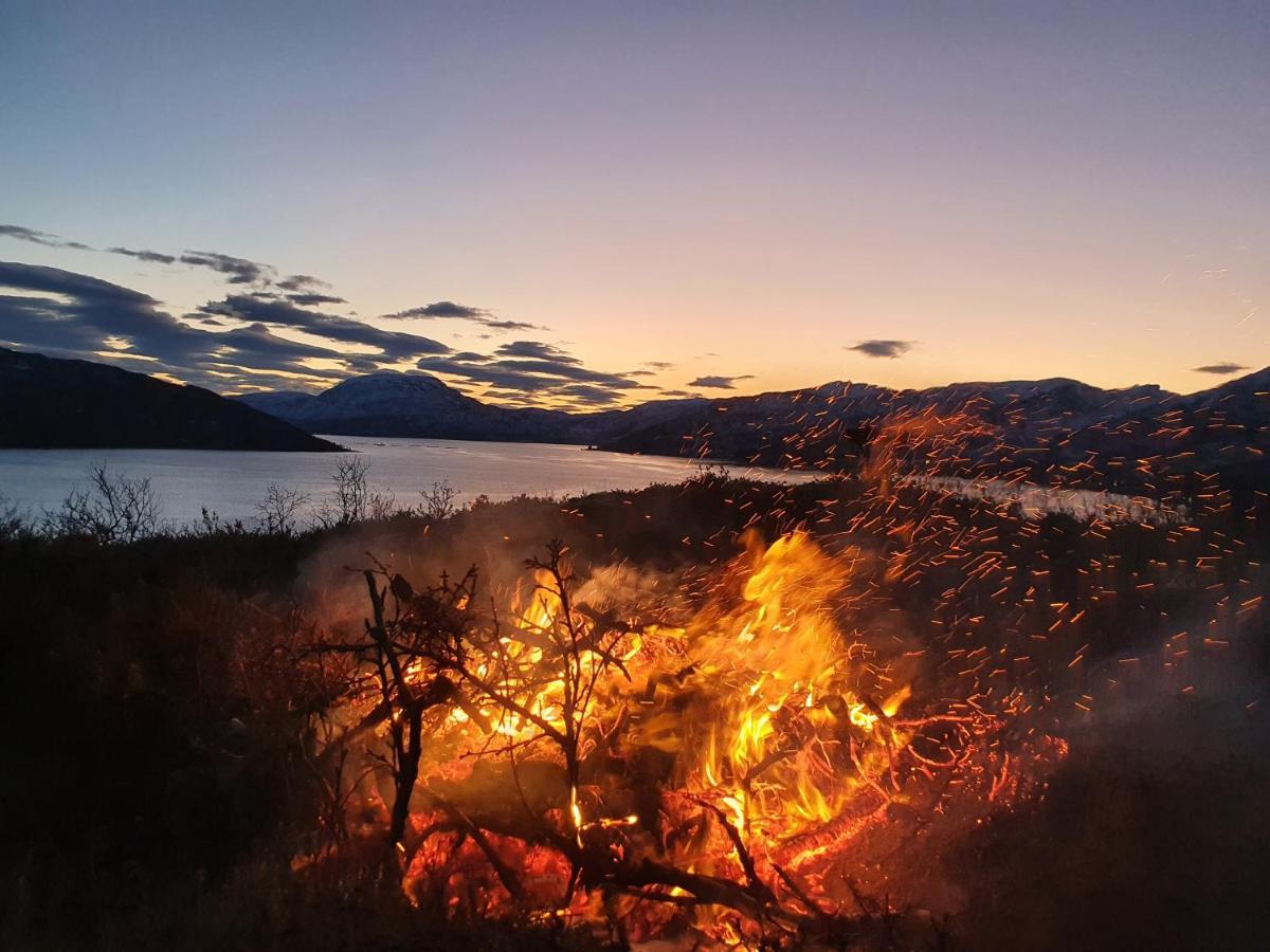 Cabin Magic On Senja, Atmosphere Like A Fairytale Botnhamn Exterior foto